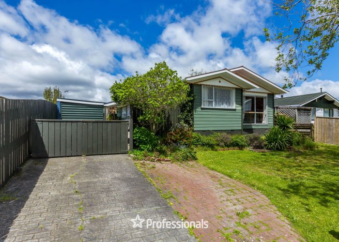 at 169 California Drive, Totara Park, Upper Hutt, Wellington