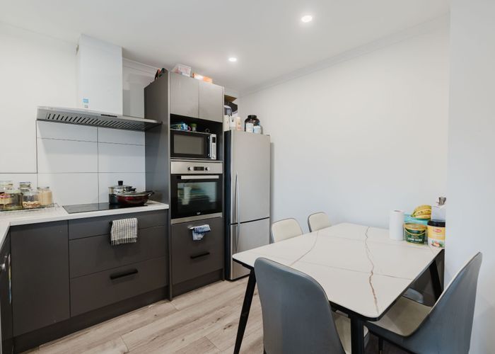  at 2/70 Cameron Road, Hamilton East, Hamilton, Waikato