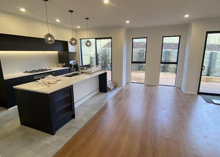  at 10 Alluvial Street, Flat Bush, Auckland