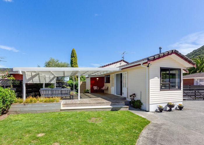  at 22 Tacoma Drive, Totara Park, Upper Hutt, Wellington
