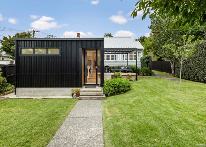  at 21 Fifth Avenue, Mount Albert, Auckland City, Auckland