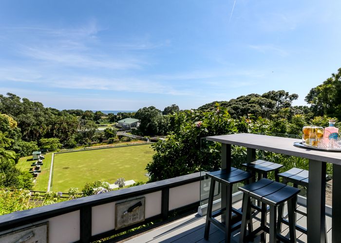  at 401 Devon Street East, Strandon, New Plymouth