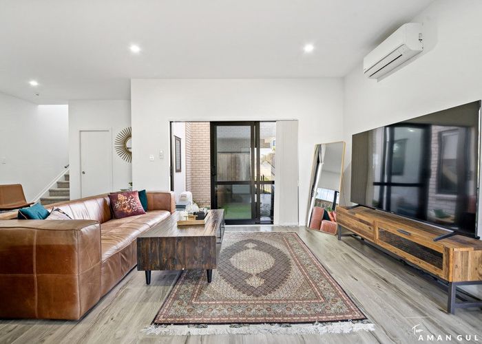 at 15A Arney Road, Ranui, Waitakere City, Auckland