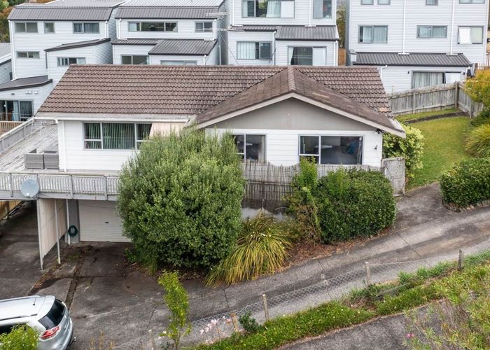  at 13 Celeste Place, Totara Vale, Auckland