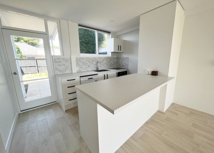  at 2/35 Craven St, Sockburn, Christchurch City, Canterbury