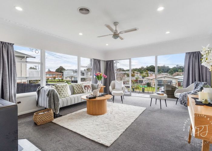  at 32 Royston Street, Rosehill, Papakura, Auckland