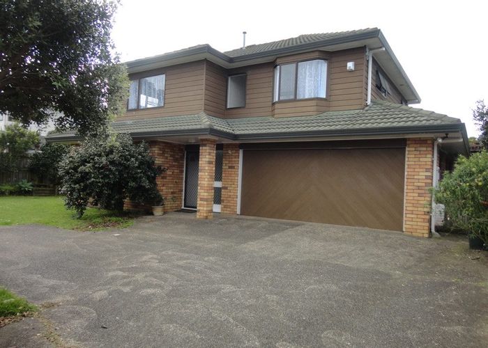  at 2/19 Torrance Street, Royal Oak, Auckland