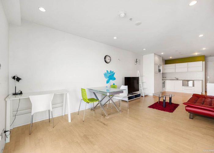  at 1607/30 Beach Road, City Centre, Auckland City, Auckland