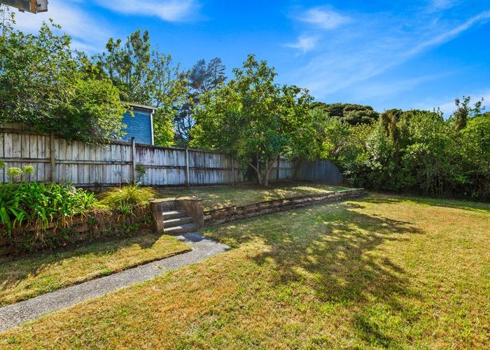  at 34 Redwood Drive, Massey, Auckland