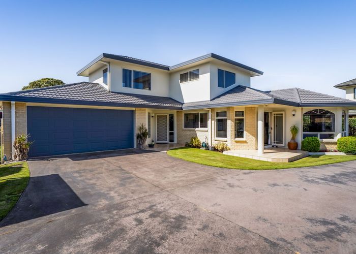  at 6 Saddle Row, Welbourn, New Plymouth