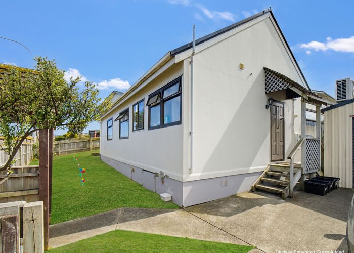  at 214 Puriri Street, Castlecliff, Whanganui, Manawatu / Whanganui