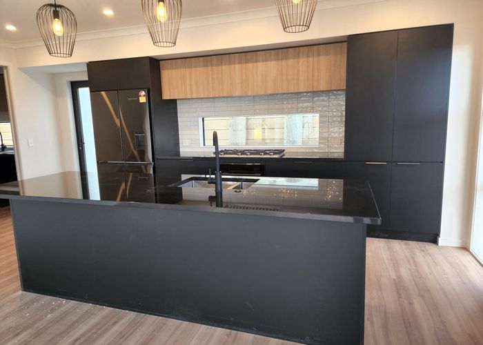  at 4A Kaiaho Close, Aotea, Porirua