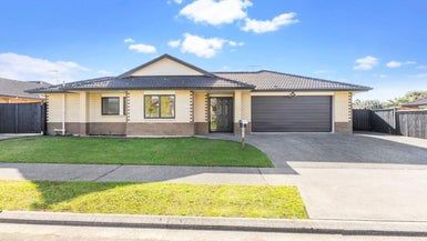  at 33 Belcoo Crescent, East Tamaki, Auckland