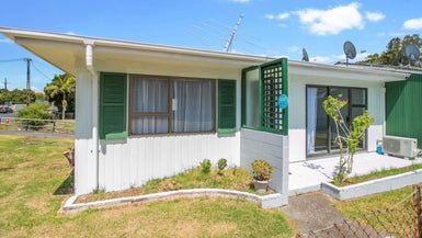  at 1/81 White Swan Road, Mount Roskill, Auckland