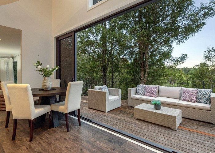  at 6 Hobson Heights Road, Lucas Heights, Auckland