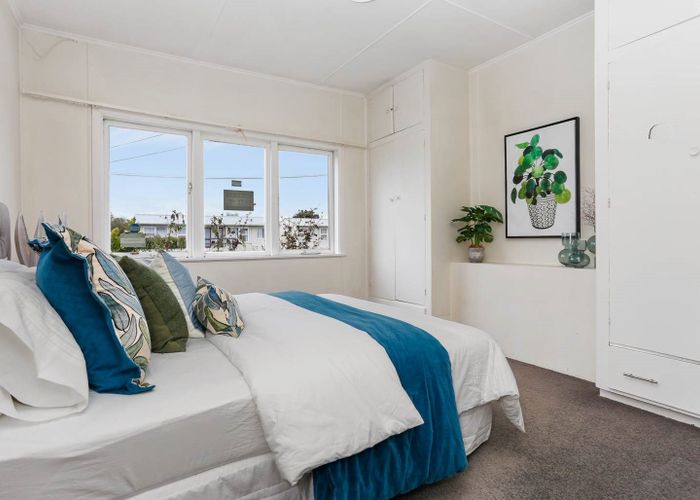  at 33 Ulster Road, Blockhouse Bay, Auckland