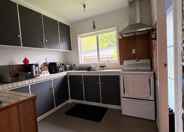  at 1 Witla Court, Mangere Bridge, Manukau City, Auckland