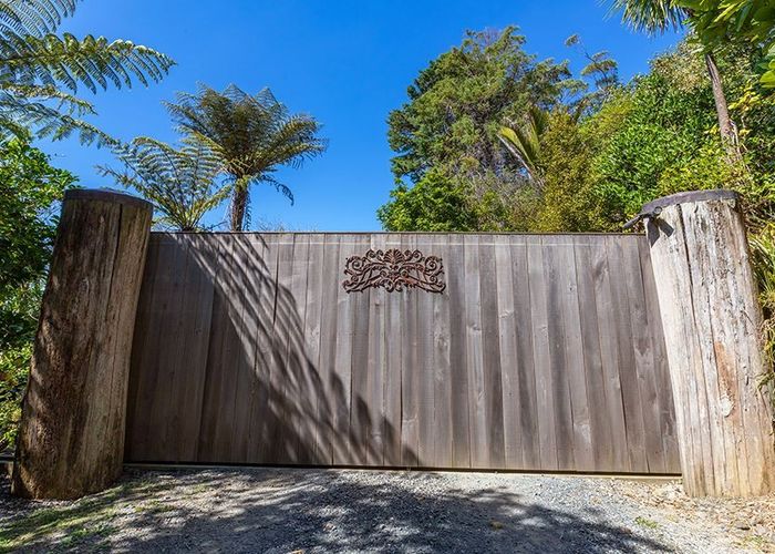 For sale 142 Wade River Road, Whangaparaoa, Rodney, Auckland homes