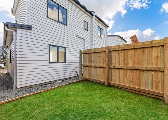  at 6/2 Clutha cres, Clover Park, Manukau City, Auckland