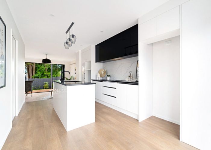  at 3/32 Brandon Road, Glen Eden, Waitakere City, Auckland