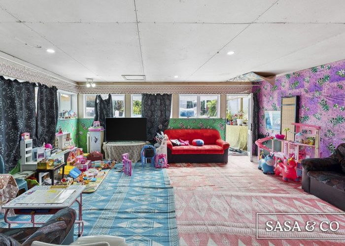  at 10 Ferguson Street, Mangere East, Manukau City, Auckland