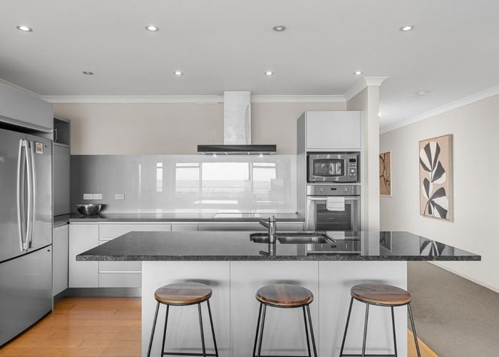  at 9/898-900 Papamoa Beach Road, Papamoa Beach, Tauranga, Bay Of Plenty
