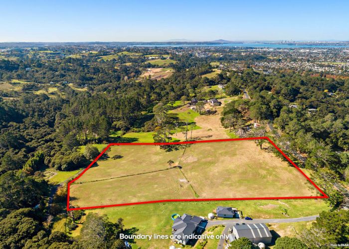  at 35 Crows Road, Swanson, Auckland