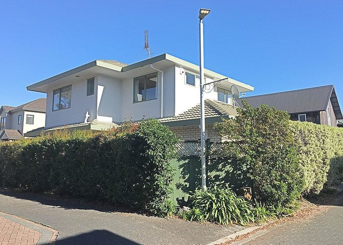  at 28/11 Harrison Road, Mount Wellington, Auckland