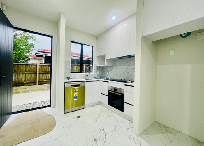  at 18B Addington Avenue, Manurewa, Auckland