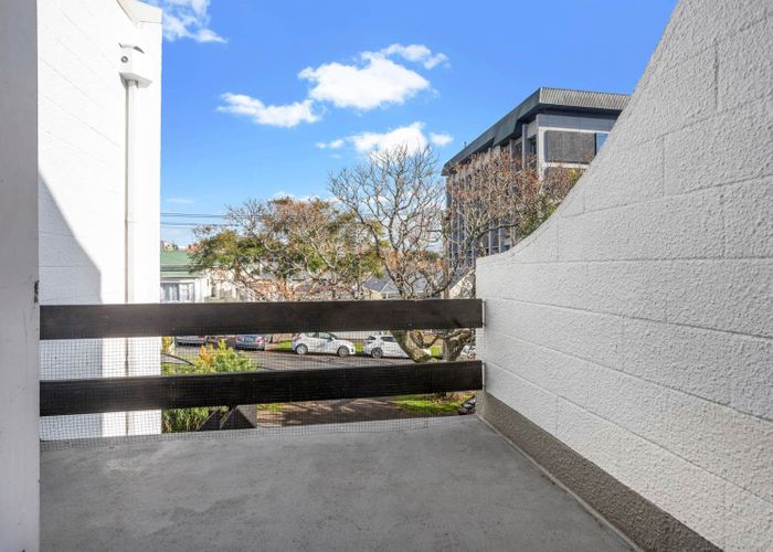  at 8F Glasgow Terrace, Grafton, Auckland