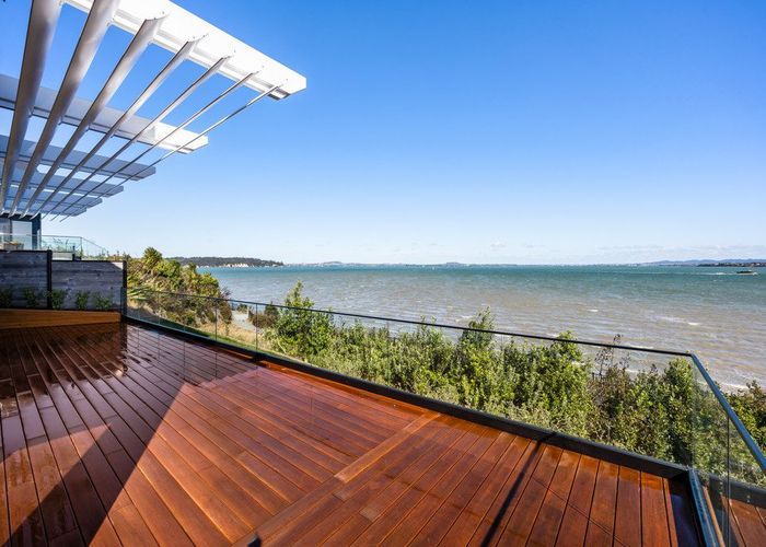  at 4 Seawind Way, Hobsonville, Waitakere City, Auckland