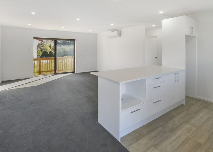  at 16a Valencia Place, Manurewa, Manukau City, Auckland