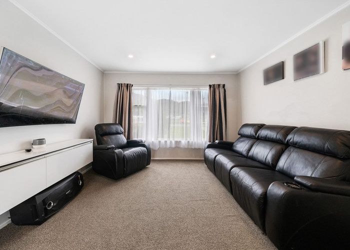  at 29 Fitzherbert Road, Wainuiomata, Lower Hutt