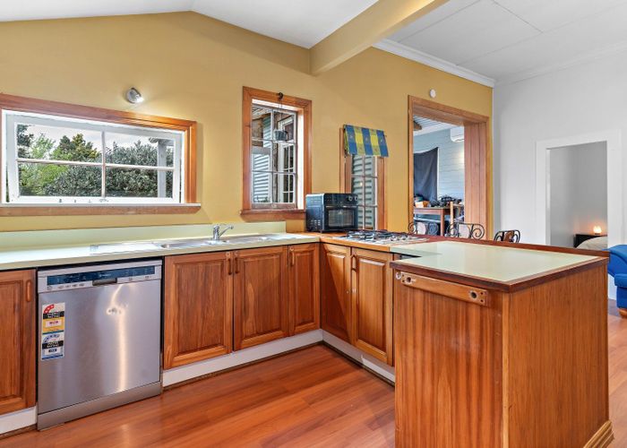  at 63 Brandon Street, Featherston
