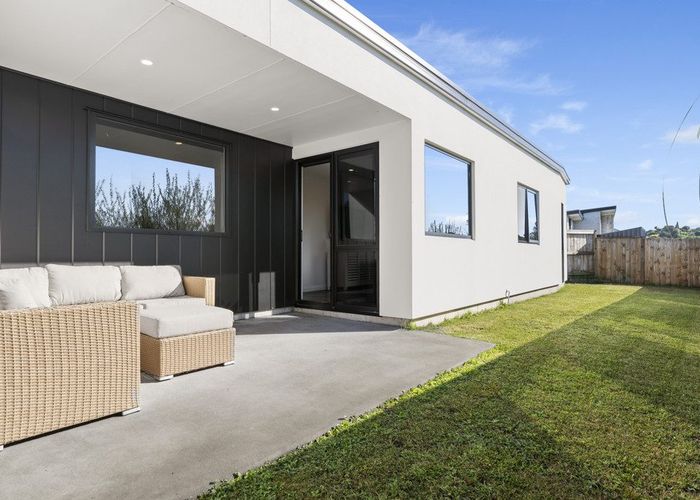  at 8 Repo Lane, Poike, Tauranga
