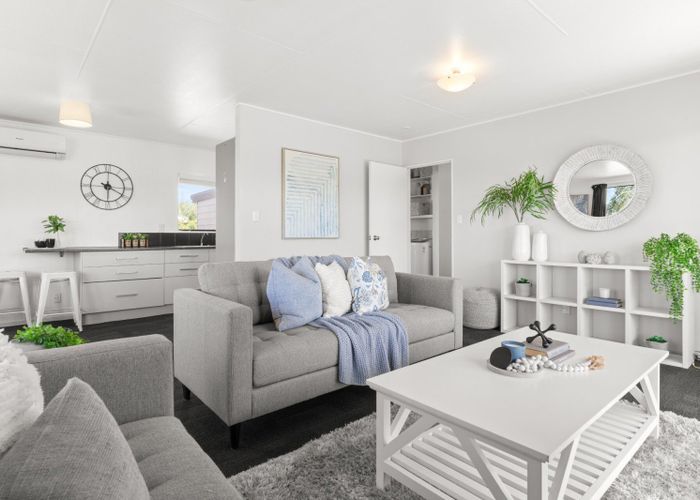  at 2 Gray Avenue, Te Puke