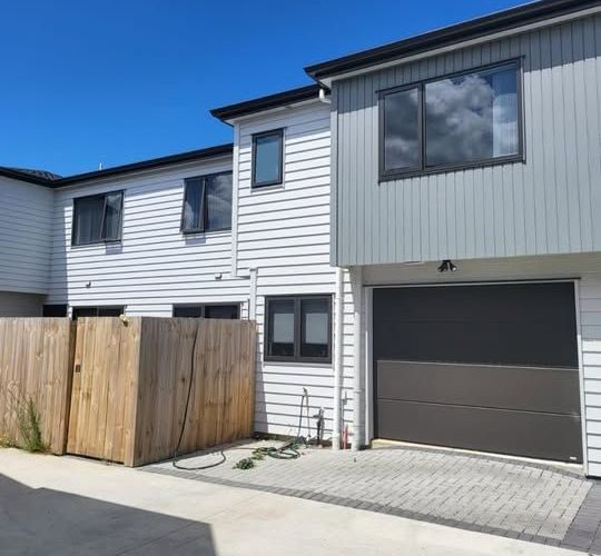  at 2/71 Huia Road, Papatoetoe, Manukau City, Auckland