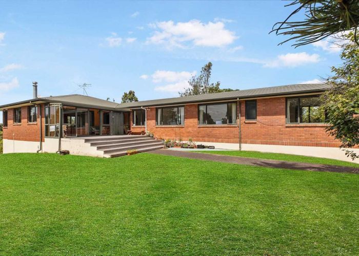  at 116 Wood Bay Road, Titirangi, Waitakere City, Auckland
