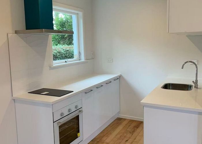  at 1/30 Chesterfield Avenue, Glendowie, Auckland City, Auckland