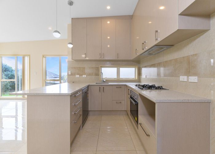  at 5a Jacanas Place, Unsworth Heights, North Shore City, Auckland