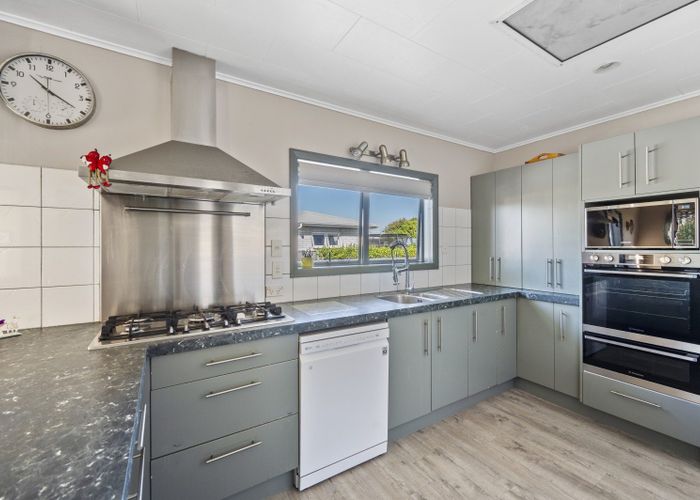  at 27 Holyrood Street, Taradale, Napier