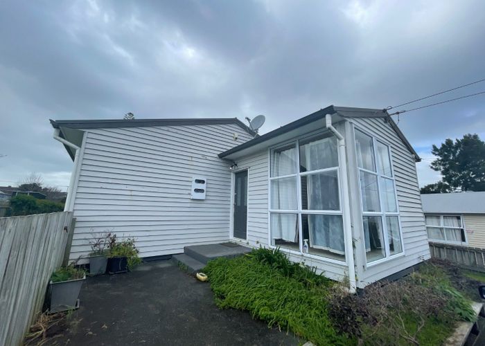  at 82 Leybourne Circle, Glen Innes, Auckland City, Auckland