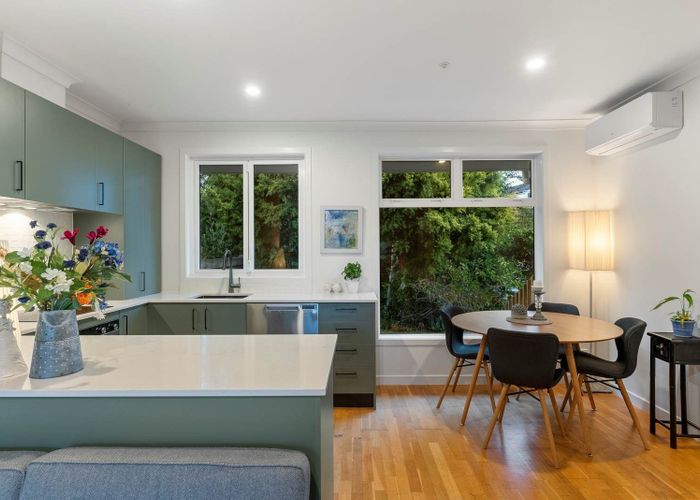  at 2/93 St Heliers Bay Road, St Heliers, Auckland