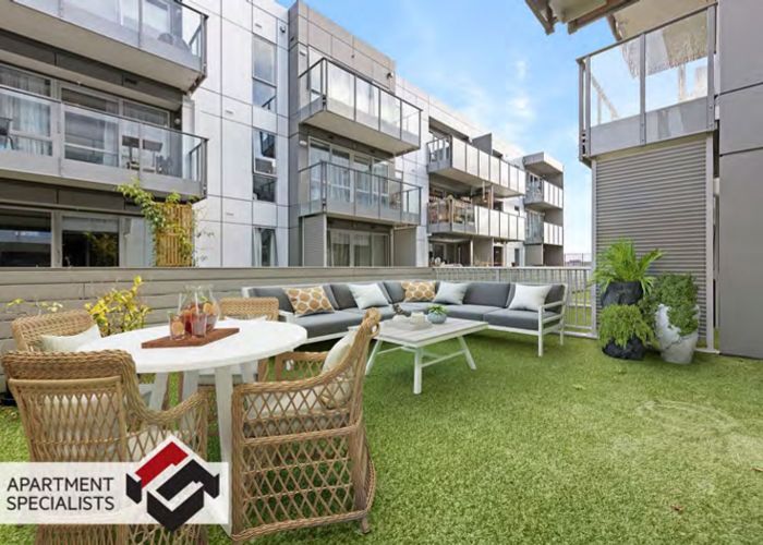  at 2L/20 Charlotte Street, Eden Terrace, Auckland City, Auckland