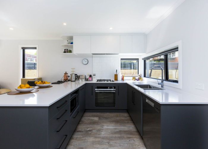  at 27 Reakes Crescent, Wallaceville, Upper Hutt, Wellington