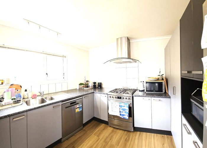  at 93A Taylor Tce, Tawa, Wellington, Wellington