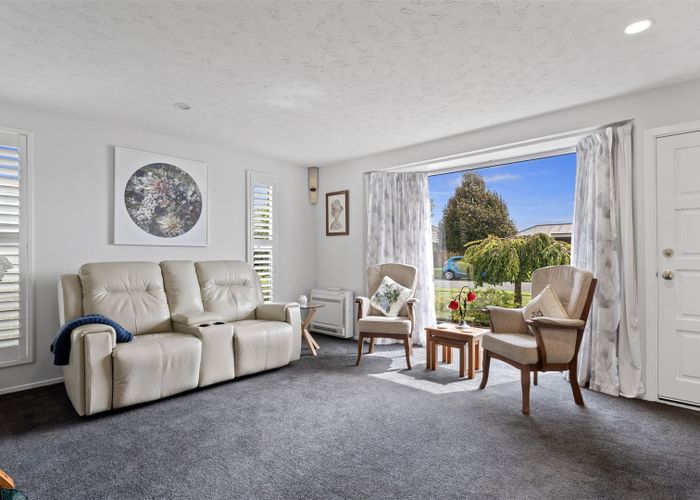  at 9 Sheraton Place, Redwood, Christchurch