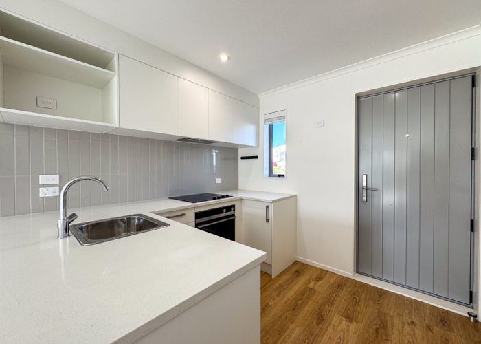  at 11 Ngae Place, Mangere East, Manukau City, Auckland