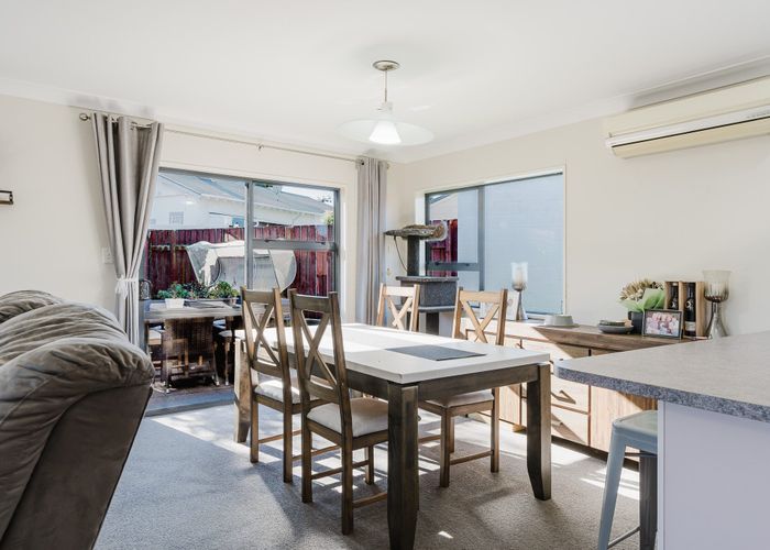  at 15A Forest Lake Road, Forest Lake, Hamilton, Waikato