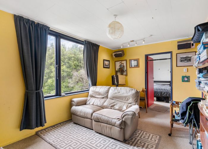  at 26 Charlotte Avenue, Brooklyn, Wellington, Wellington